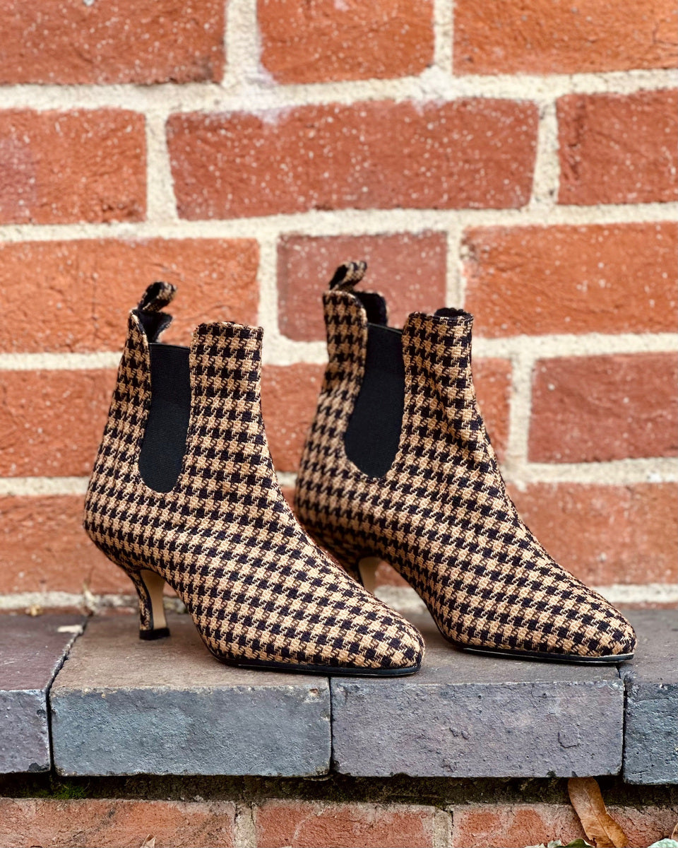 Tan Houndstooth Ankle Boots - LAST PAIR!