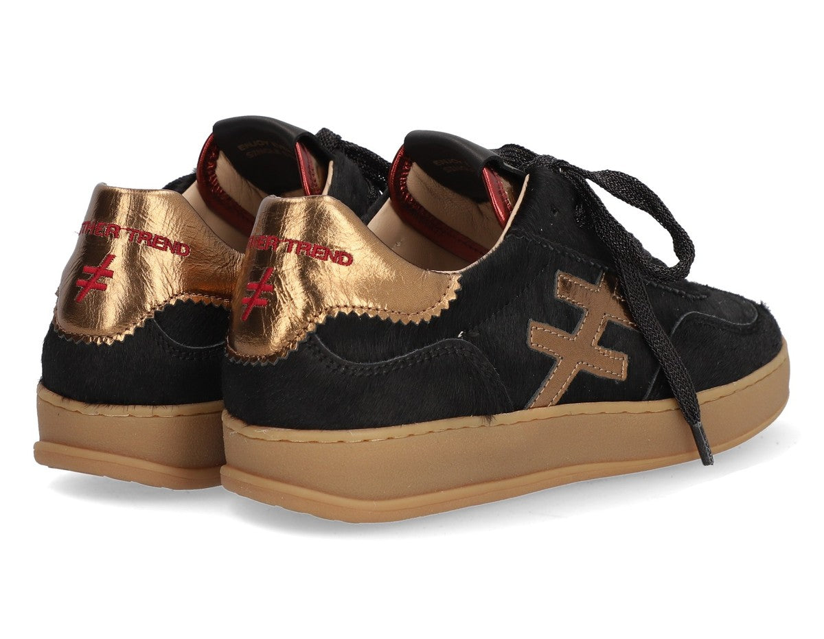 College Sneakers - Black Pony