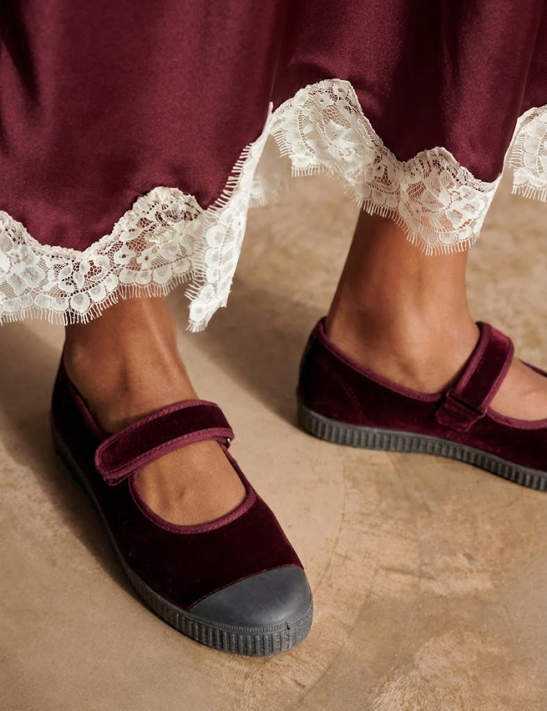 The Velvet Mary Jane - Burgundy
