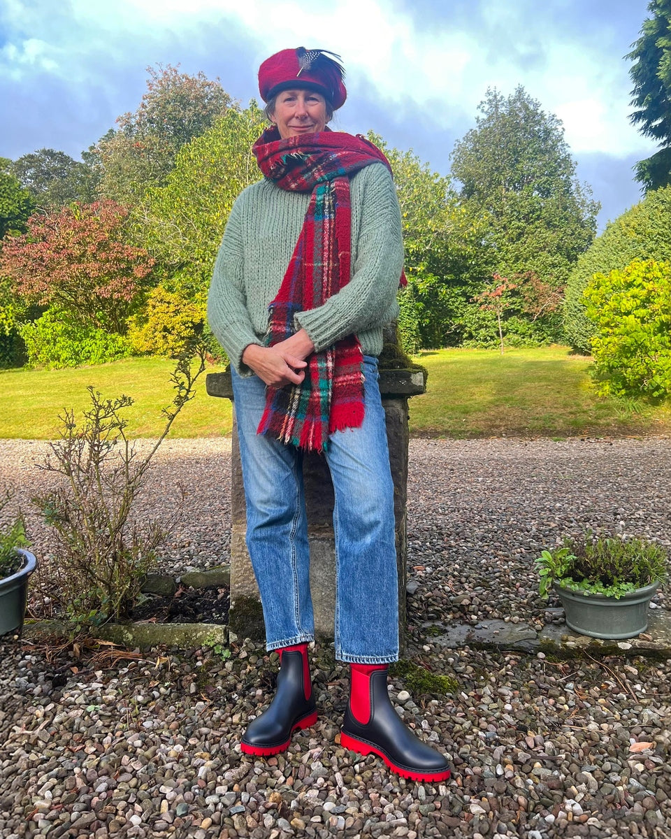 Waterboots! Black & Red