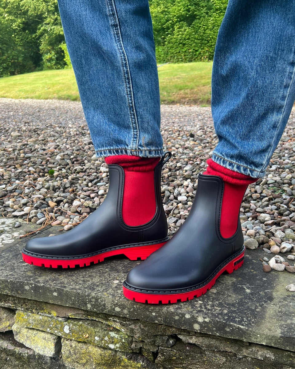 Waterboots! Black & Red