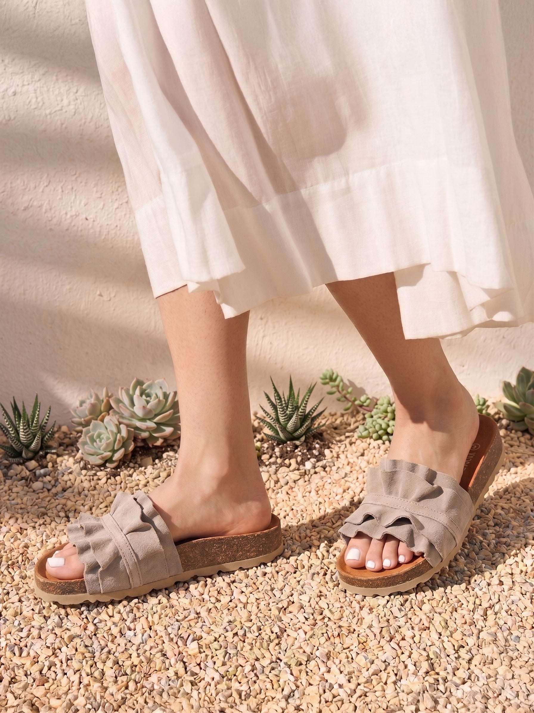 Coastal Breeze Ruffle Slider Sandals / Stone