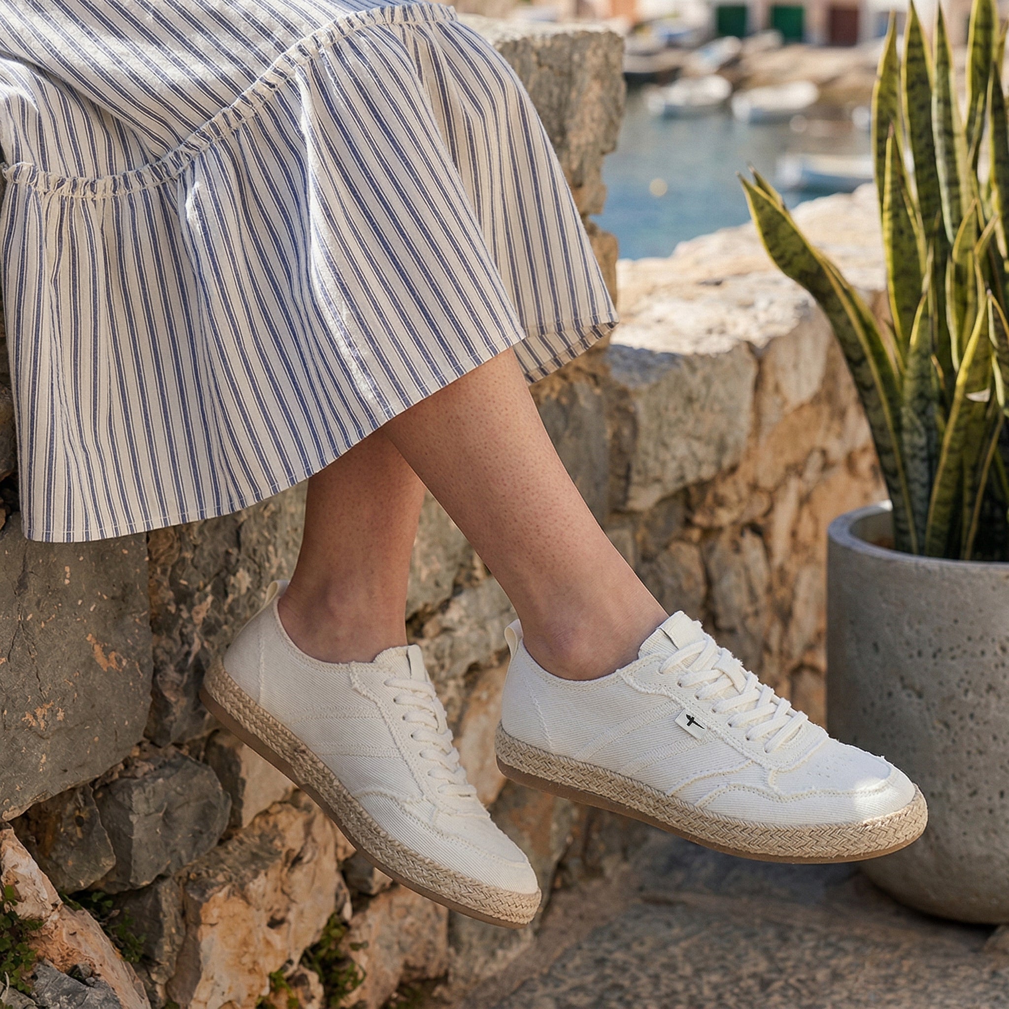 Sunshine Sneakers / Bright White