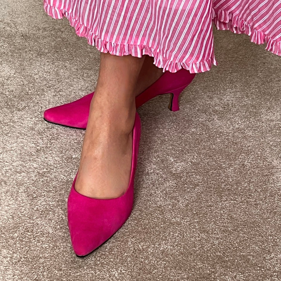 Sabine Pink Suede Courts