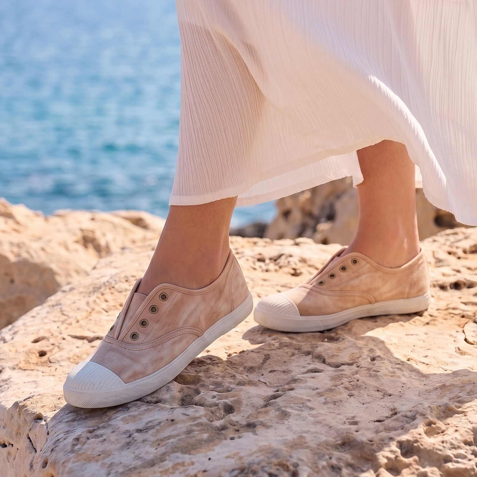 Summer Plimsolls / Beige