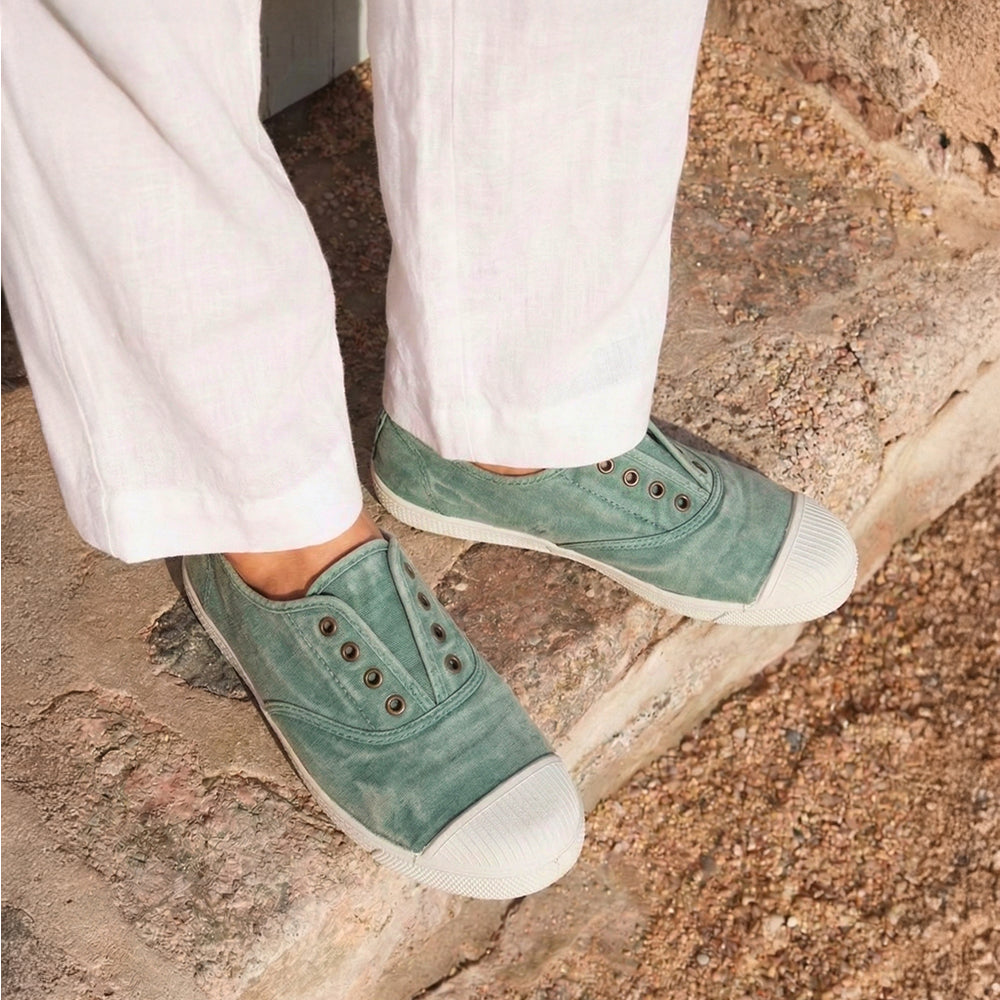 Summer Plimsolls / Leaf