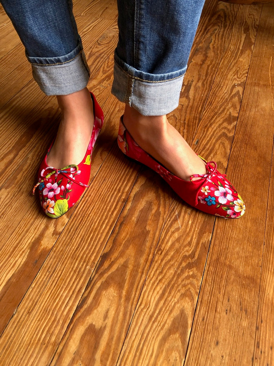 Red Peony Pumps