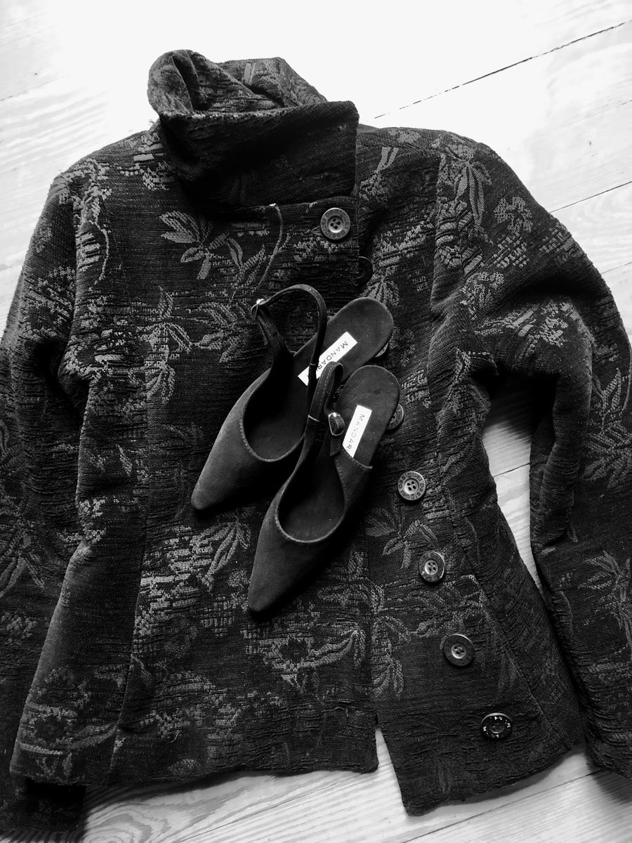 Classic Black Suede Slingback 