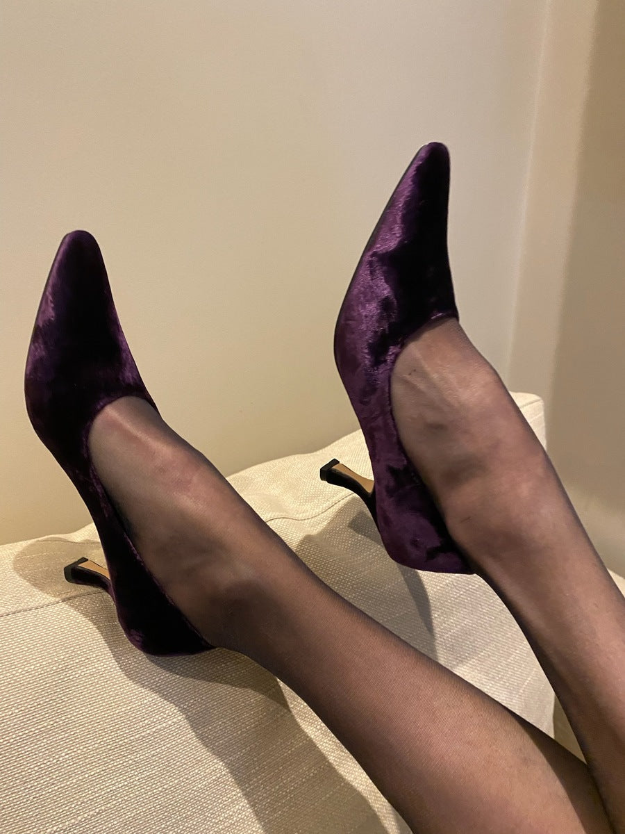 Versailles Amethyst Courts