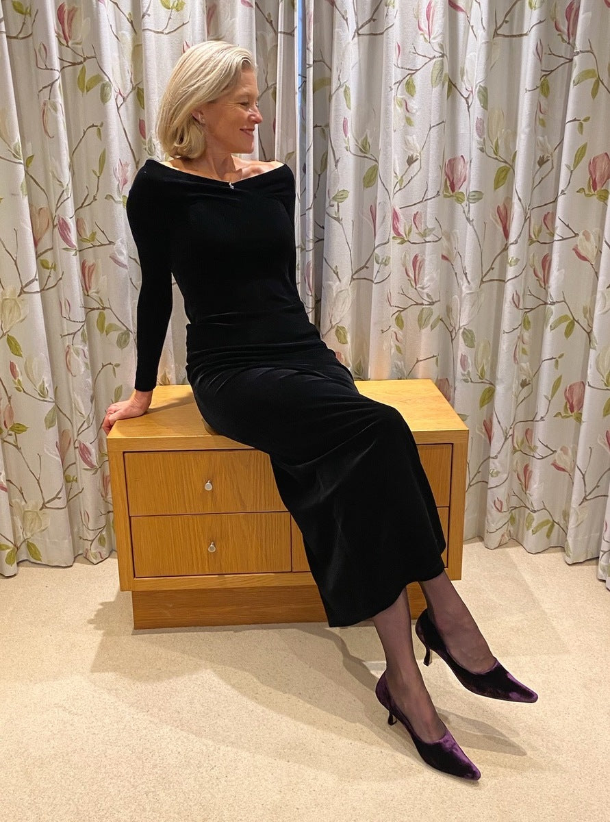 Versailles Amethyst Courts