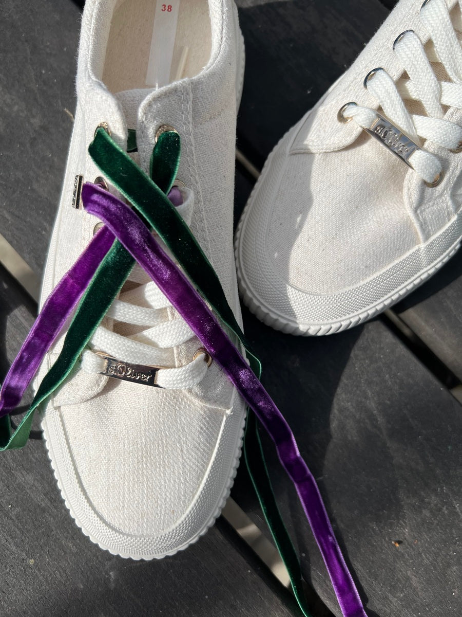 Fun Laces / Green Velvet