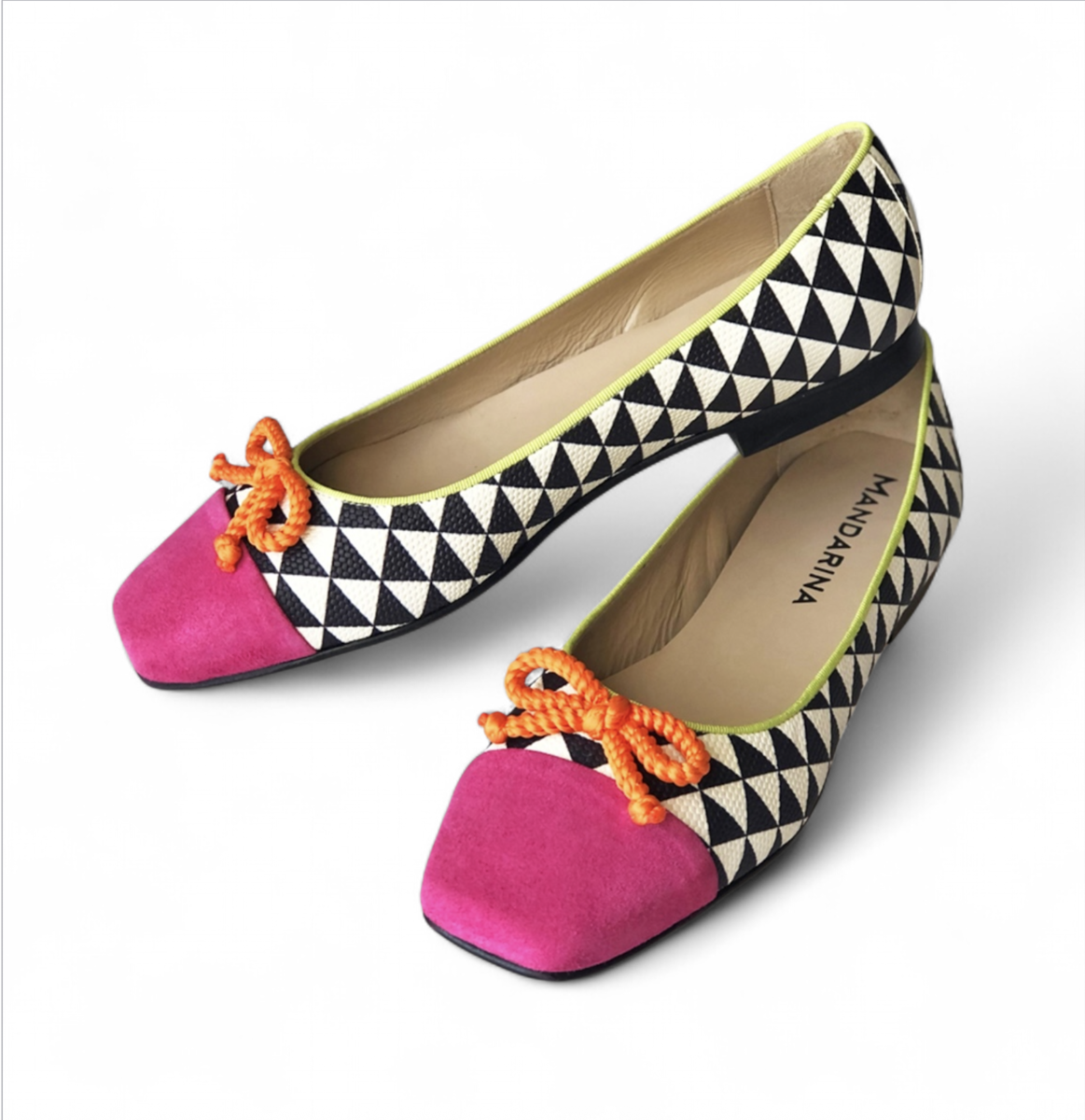 Harlequin Pumps