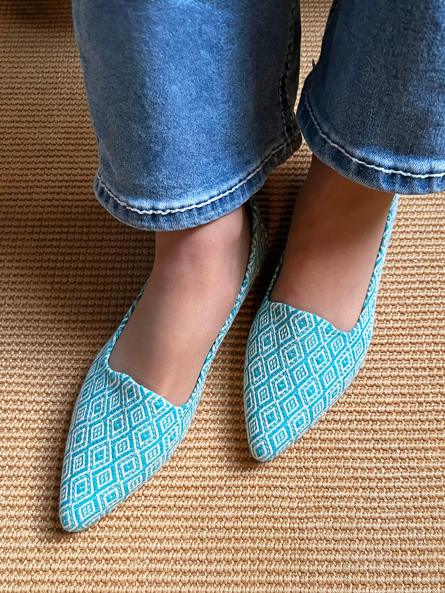 Aqua Diamond Flats