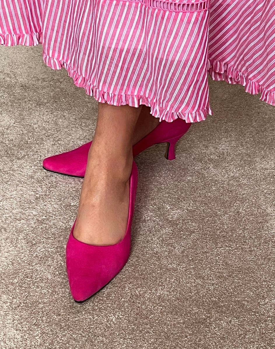Sabine Pink Suede Courts