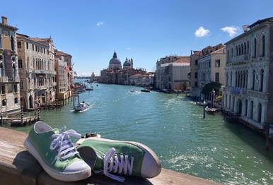 Sneakers for Sightseeing!