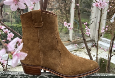 Bargain boots