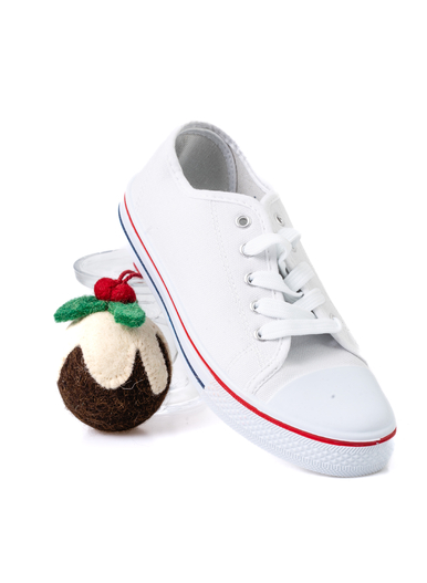 Pud your sneakers on!