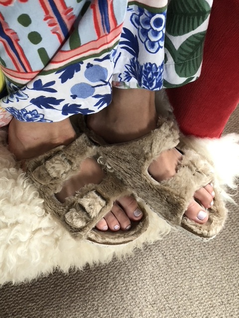 brown faux fur slider slippers