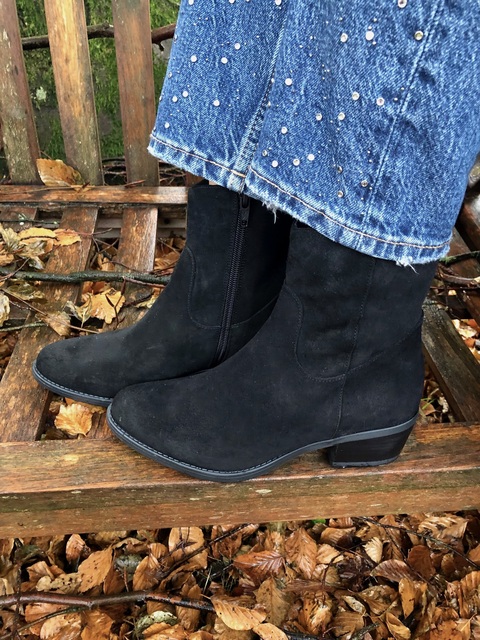 black block heel ankle boots Thumbnail