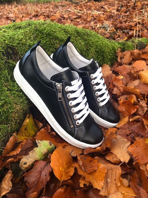 black leather trainers with zip Thumbnail