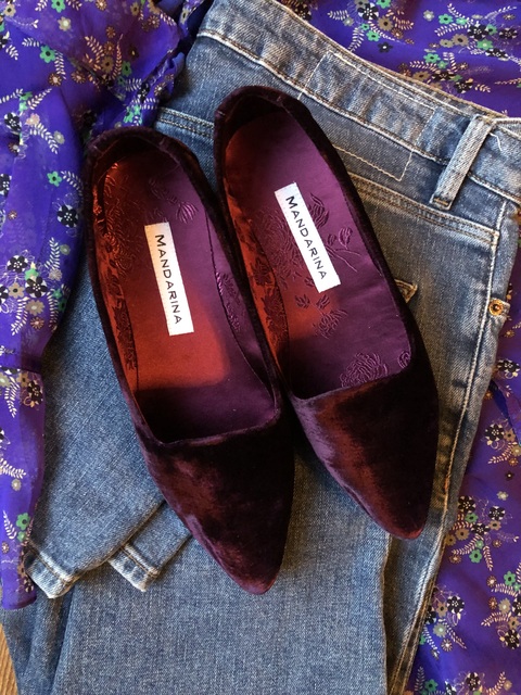 loafer style shoes in purple velvet Thumbnail