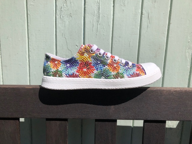 Bloom Sneakers 