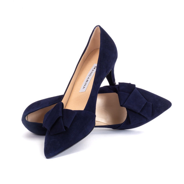 navy and white court shoes \u003e Up to 74 