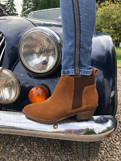 Brown Ankle Boots Thumbnail