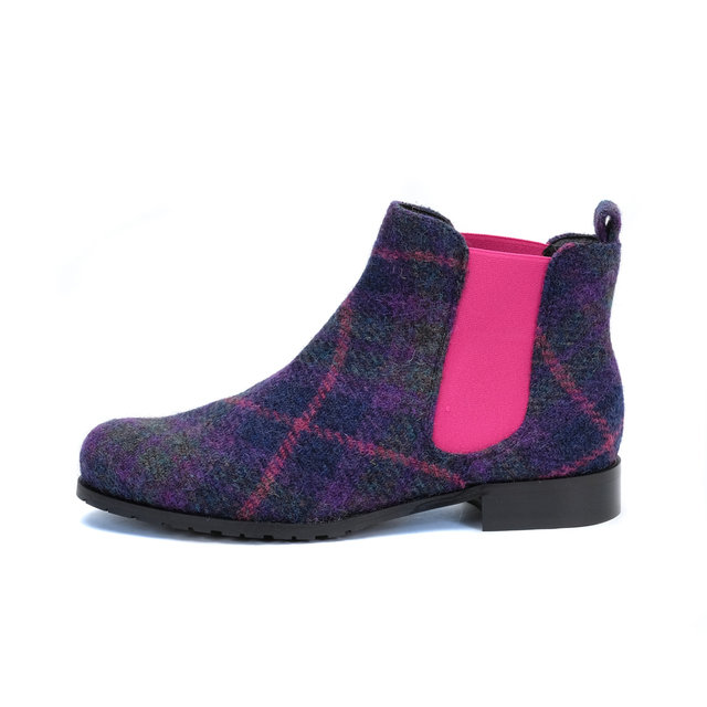purple hunter chelsea boots