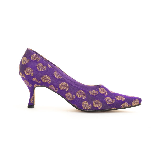 Orchid Silk Courts 
