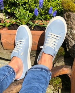 Easy Lace Sneakers / Sky