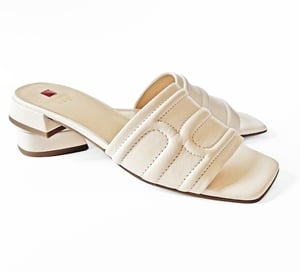 Jackie O Slides 