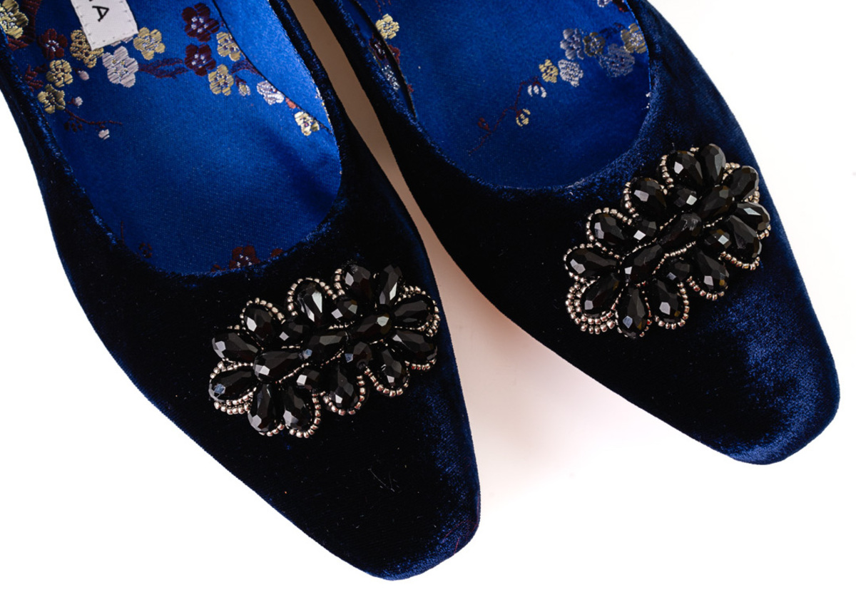 Blue Black Silver Beaded Clips Mandarina Shoes