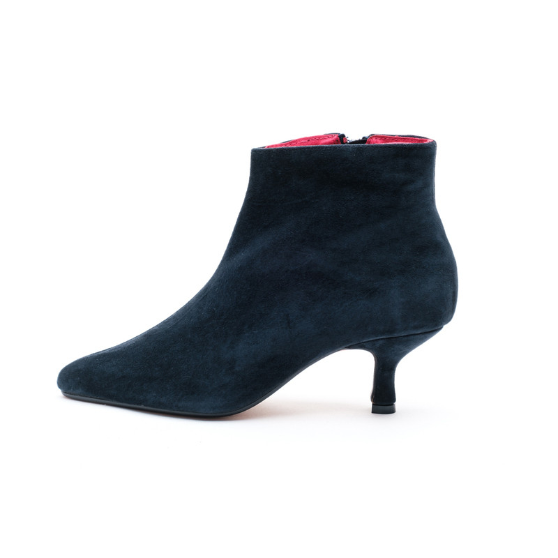 Petra Pixie Boots / Navy Suede