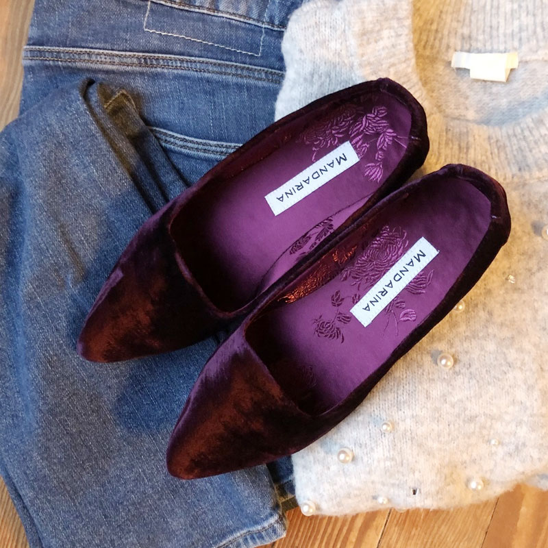 Velvet Pointed flats